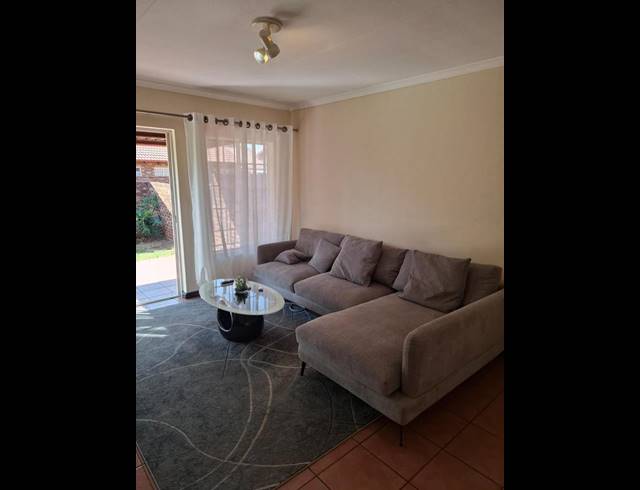 2 BEDROOM PROPERTY TO RENT IN MEYERSPARK
